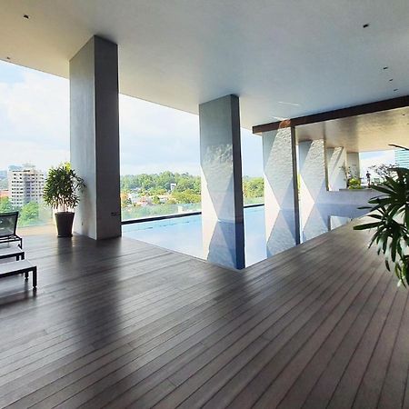 Kl Sentral, Est Bangsar By Skylimit Suites Kuala Lumpur Zewnętrze zdjęcie